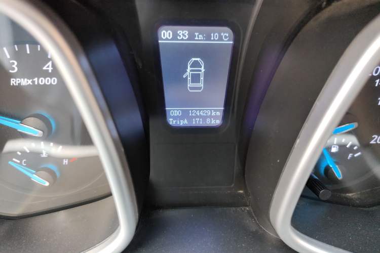 Used Zxauto Terralord 2017 2.4L Two-Wheel Drive Comfort Version Standard Double Cab 4G69S4N