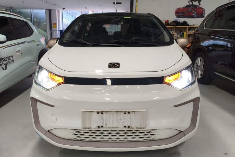 Used SOL E10X 2021 302 km Range Luxury Version 30.2 kWh