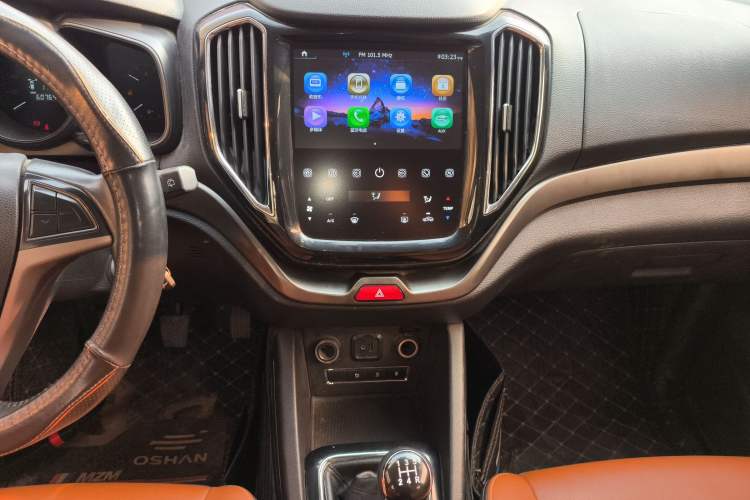 Used Oshan CX70 2016 1.6L Manual Luxury Model
