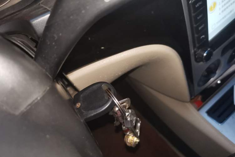 Used Volkswagen Lavida 2013 Classic 1.6L Manual Fashion Edition Vehicle Key