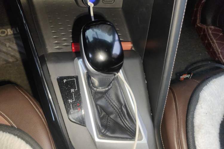 Used CHANGAN CS15 2019 1.5L Automatic Enjoyment Model China V Standard Gear Lever