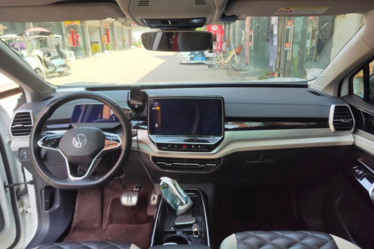 Used Volkswagen ID.6 CROZZ 2021 Long-Range PRO Edition Center Console