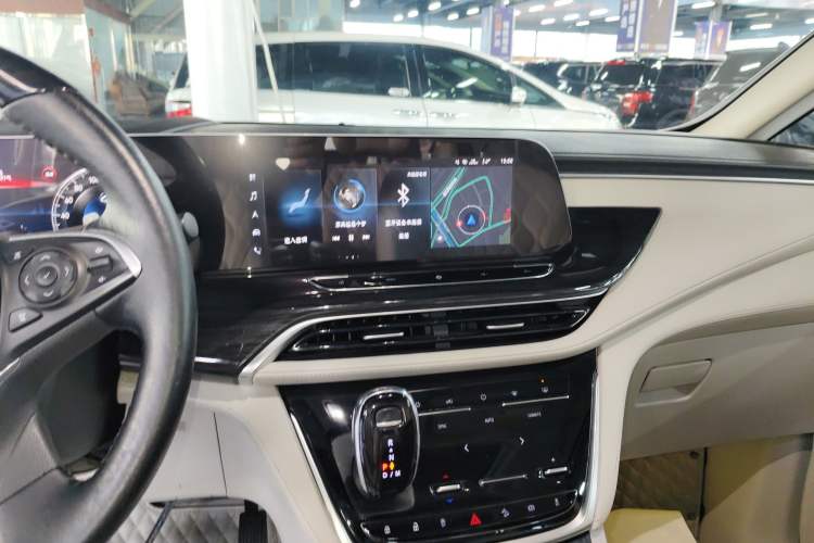 Used Buick GL8 2020 ES Land Cruiser 653T Comfort Edition