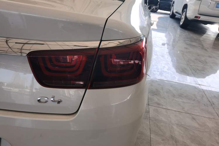 Used Citroen C4 Sega 2018 1.6L Manual Luxury Model