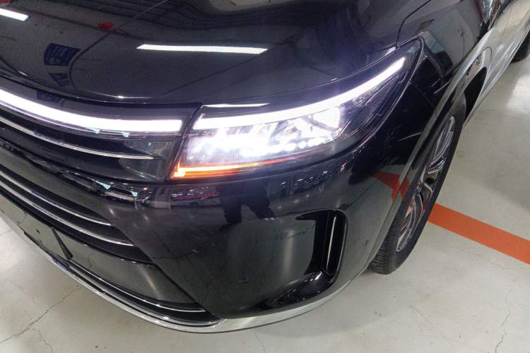 Used Hima AITO M7 2024 1.5T Intelligent Driving Rear-Drive Max Edition 5 Seats