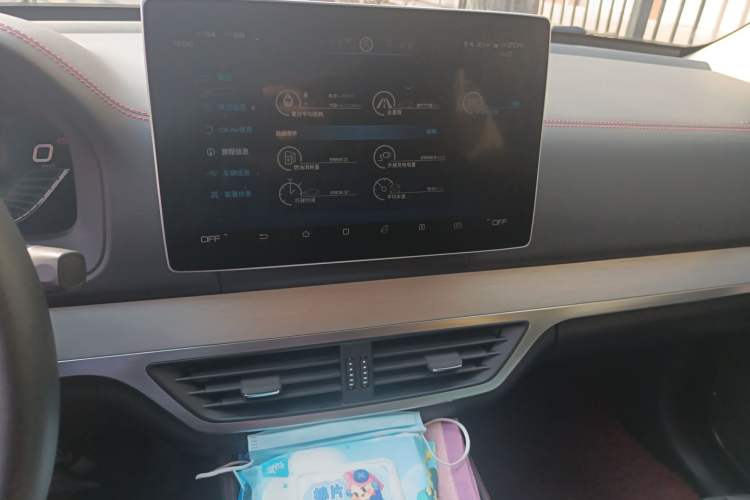 Used BYD Tang New Energy 2018 DM 2.0T All-Wheel Drive Smart Connectivity Luxury Model 7 Seats China V Emission Standard