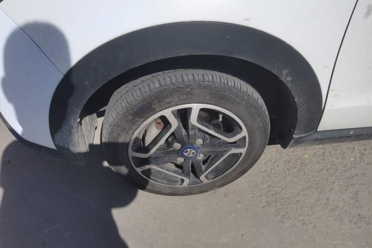 Used BAIC New Energy EC3 2019 Dynamic Edition Left Front Wheel Hub