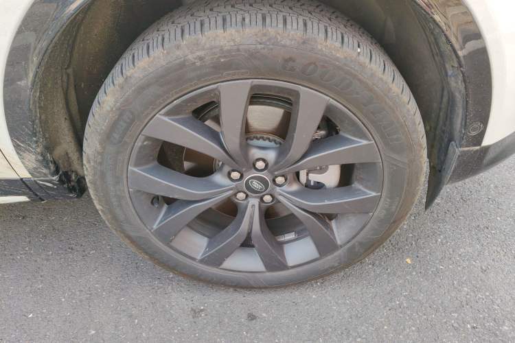 Used Land Rover Discovery Sport 2025 249 PS Explorer Special Edition
