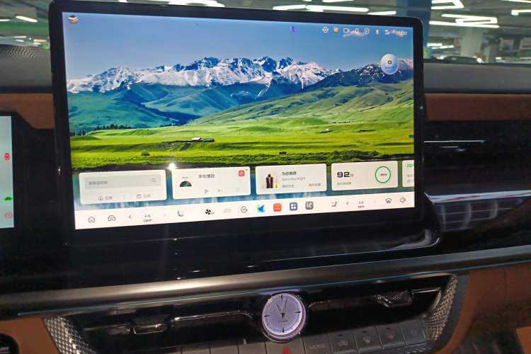 Used Tank 500 New Energy 2023 Hi4-T Audio And AC Panel