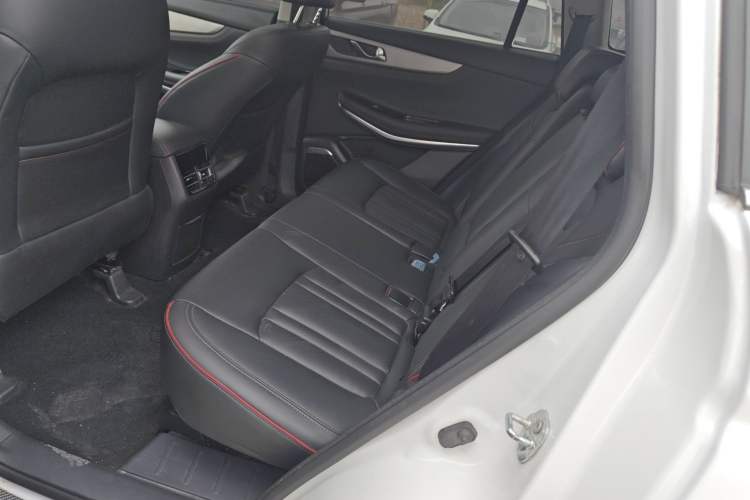 Used Changan CS75 New Energy 2018 1.5T PHEV Progressive Trim
