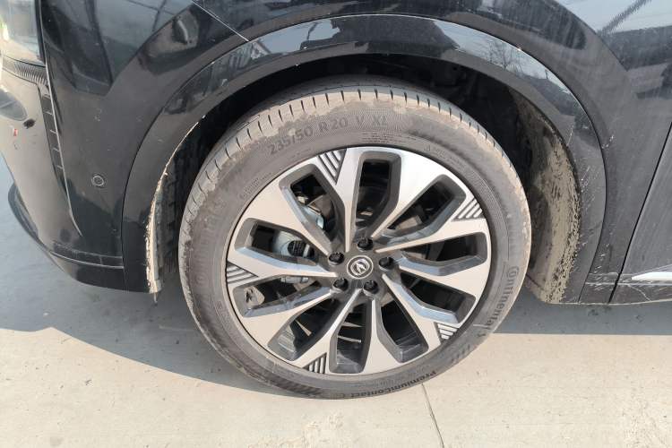 Used CHANGAN CS75 PLUS 2025 4th Generation UItra 2.0T New Blue Whale Smart Intelligent Powertrain Version
