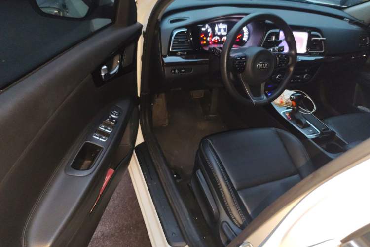 Used Kia K4 2014 1.8L Automatic GLS
