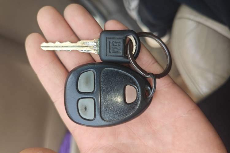 Used Buick GL8 2011 2.4L CT Comfort Edition
