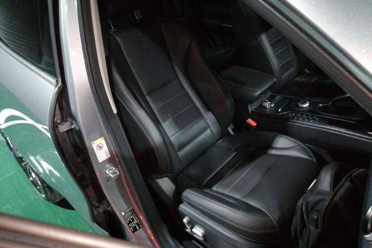 Used Wey VV5 2021 1.5T Two-Wheel Drive Smart Pioneer
