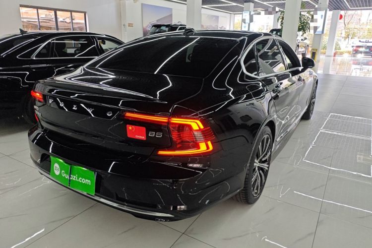 Used Volvo S90 2024 B5 Zhiyuan Luxury Edition