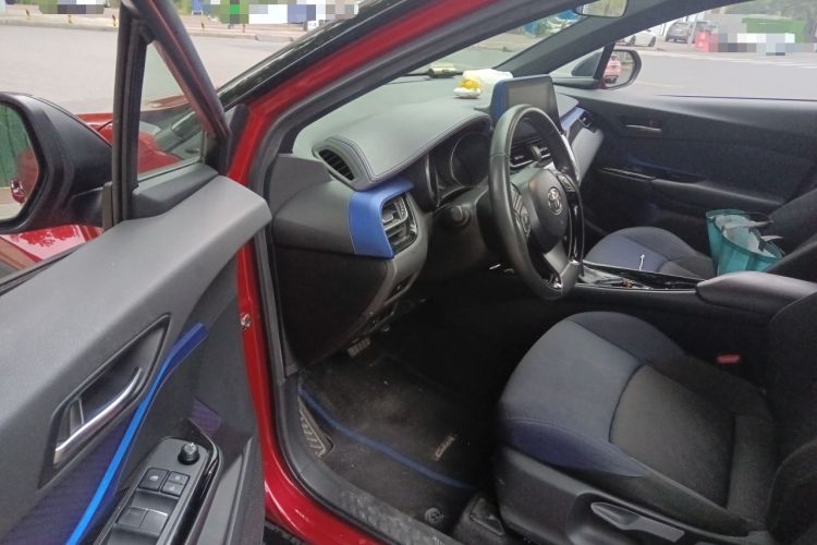 Used Toyota C-HR 2018 2.0L Luxury Edition China VI Standard