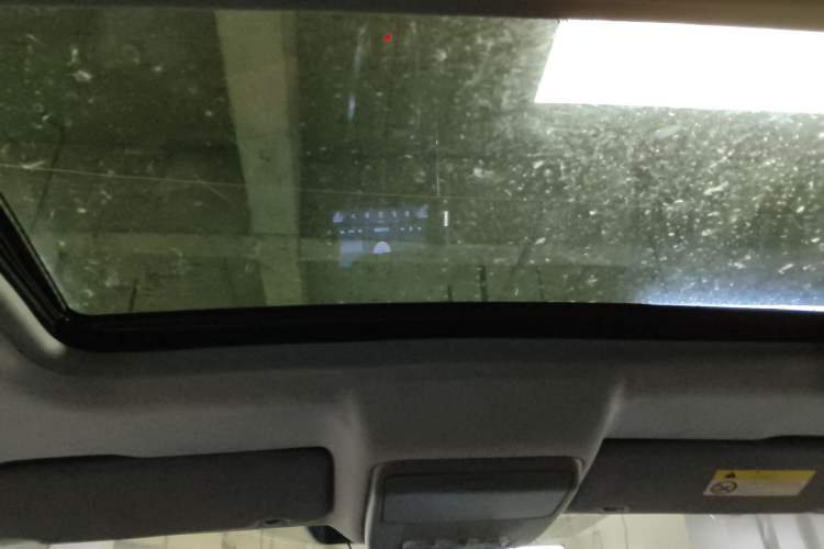 Used Peugeot 3008 2013 2.0L Automatic Trend Edition Headliner