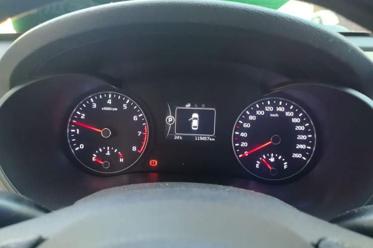 Used Kia K5 2016 1.6T Automatic LUX