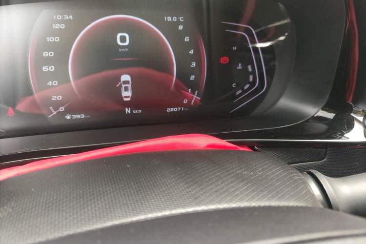 Used CHANGAN OSHAN X5 2021 1.5T DCT Prestige Edition Odometer Close Up