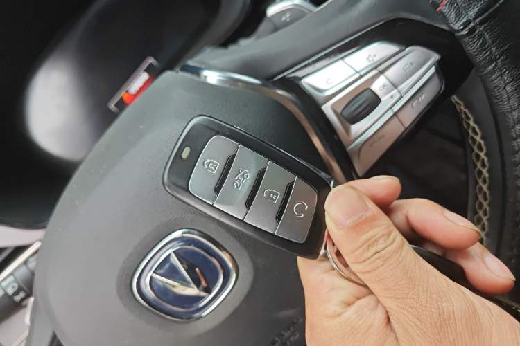 Used Changan CS85 COUPE 2019 2.0T Automatic Luxury Edition China V Standard
