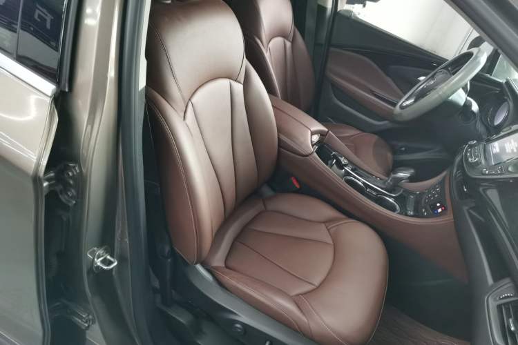 Used Buick Envision 2018 20T Two-Wheel Drive Luxury Model