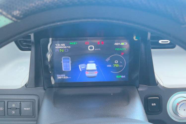 Used Wuling Hongguang MINIEV 2021 Macaron Premium Model – Lithium Iron Phosphate