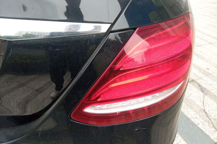 Used Mercedes-Benz E-Class 2017 E 200 Sport 4MATIC
