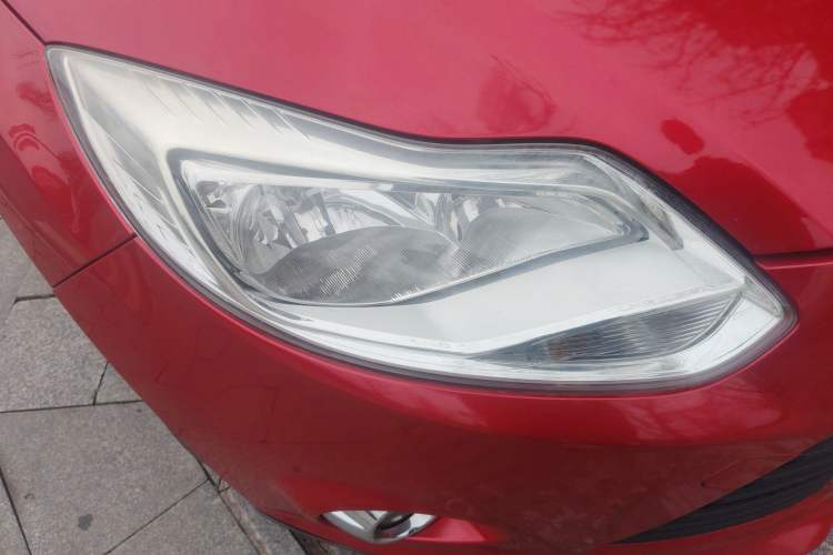 Used Ford Focus 2012 Hatchback 1.6L Automatic Fashion Edition
