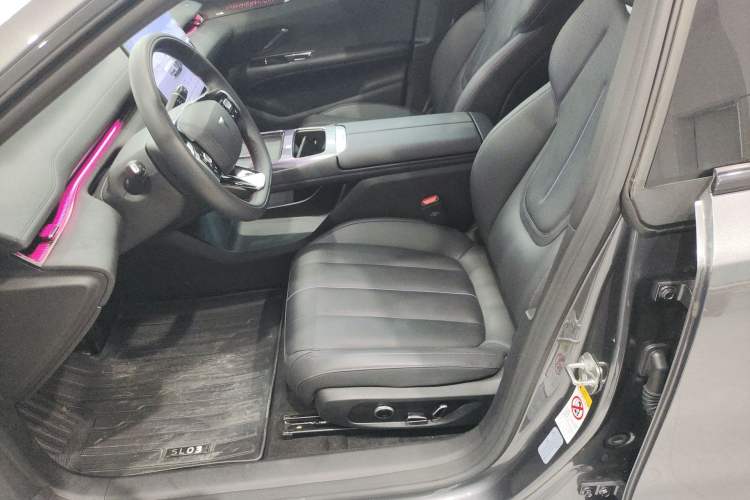 Used Deepal L07 2024 230Max Qiankun Intelligent Driving ADS SE Range-Extended Version Left Front Seat