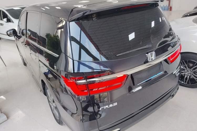 Used Honda Odyssey 2022 2.0L eHEV Sharp Enjoyment Edition
