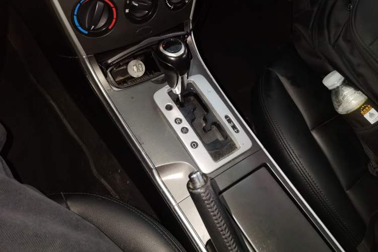 Used Mazda 6 2011 2.0L Automatic Fashion Edition Gear Lever