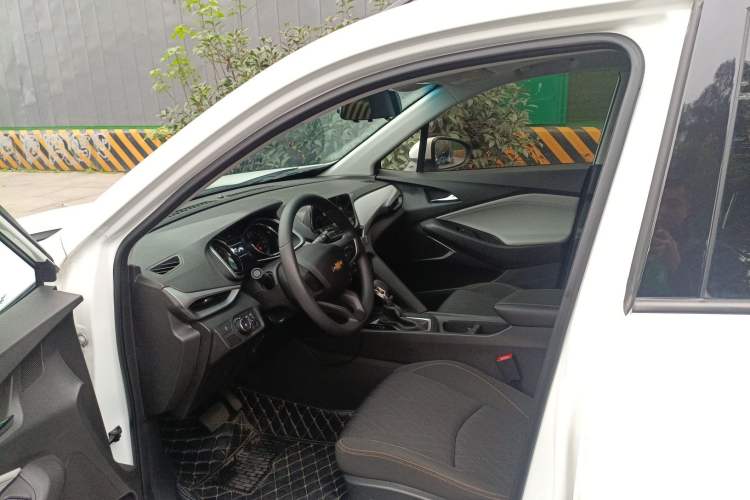 Used Chevrolet Orlando 2020 Mild Hybrid 530T Automatic Enjoyment Edition (5+2 Models)