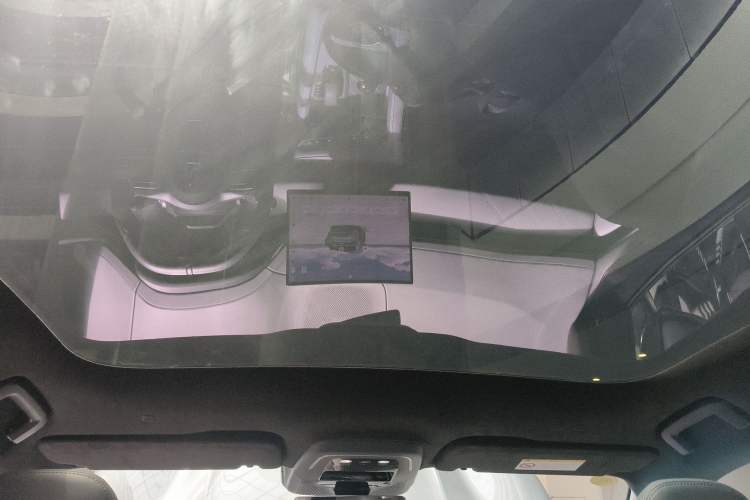 Used Zeekr 001 2025 YOU Edition 100 kWh All-Wheel Drive
