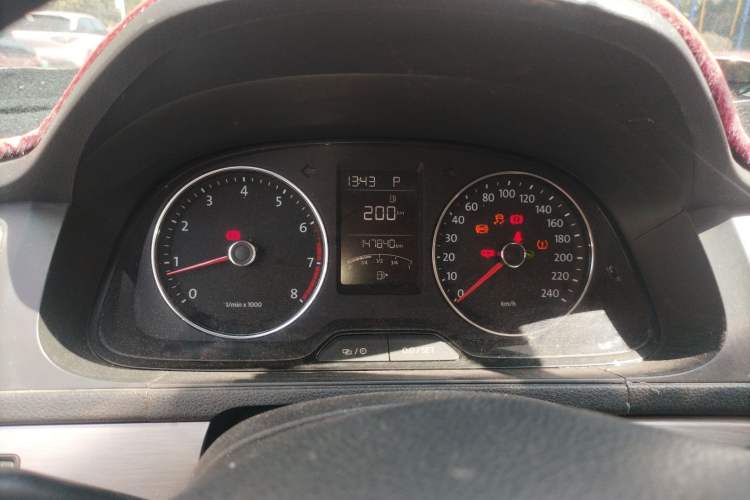 Used Volkswagen Lavida 2013 Restyled Classic 1.6L Automatic Comfort Edition