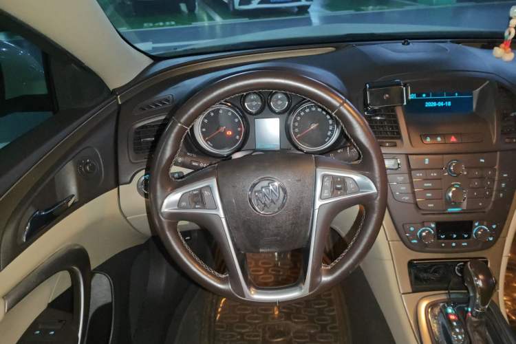 Used Buick Regal 2012 2.0L Luxury Edition