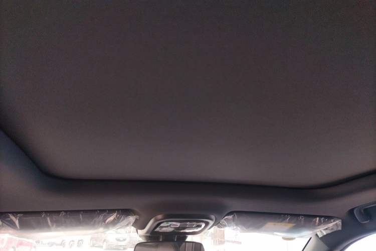 Used CHANGAN CS75 PLUS 2025 4th Generation UItra 2.0T New Blue Whale – Smart & Powerful Version