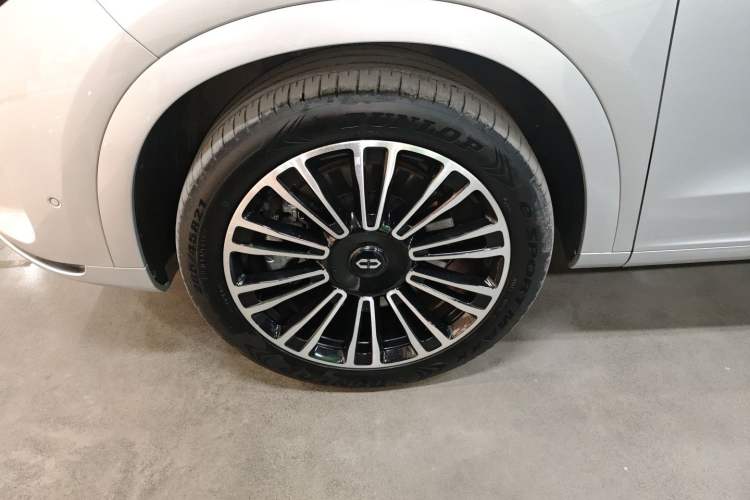 Used Hima AITO M7 2024 1.5T Four-Wheel Drive Plus Version 5 Seats
