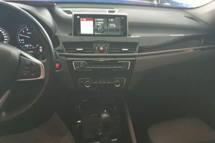 Used BMW X1 2018 xDrive20Li Luxury Model

