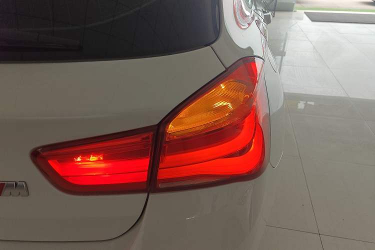 Used BMW 1 Series 2018 120i M Sport Package Right Rear Taillight