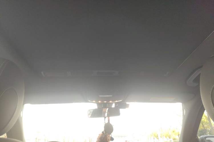 Used Mercedes-Benz C-Class 2019 C 260 Sport Edition Headliner