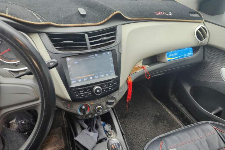 Used Chevrolet Sail 2015 Sail 3 1.3L Manual Warm Edition