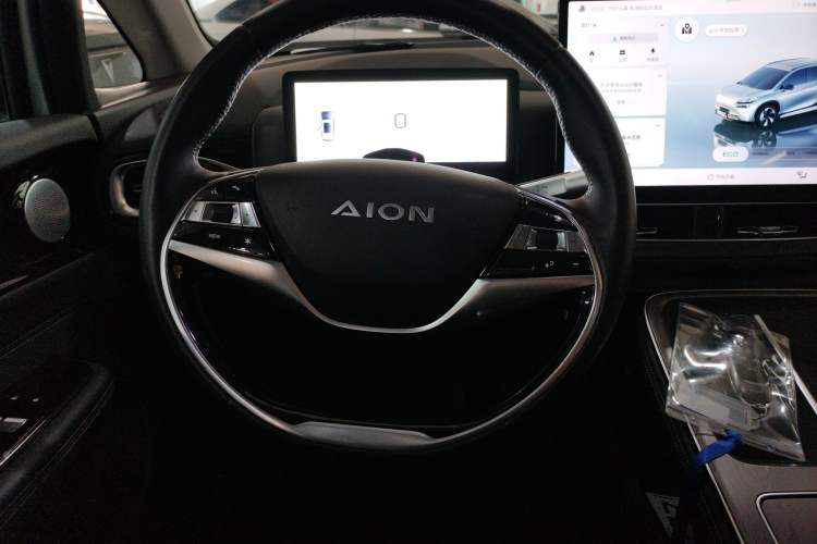 Used AION V 2023 Plus 70 Smart Tech Edition Lithium Iron Phosphate