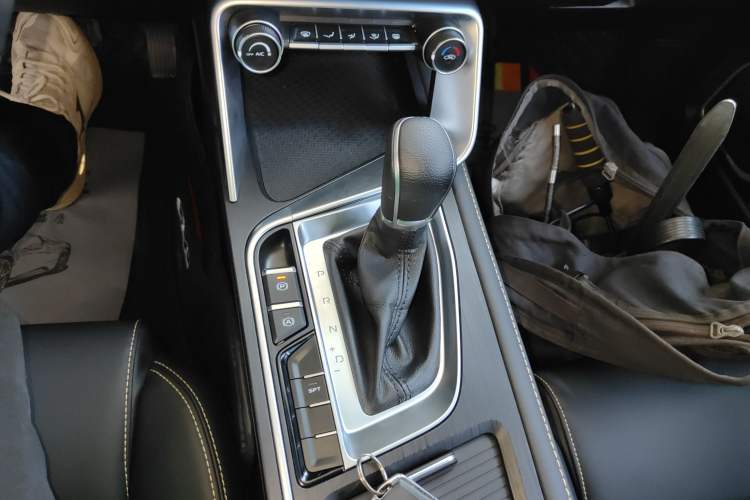 Used Geely Auto Binray 2021 1.4T CVT Asian Games Edition
