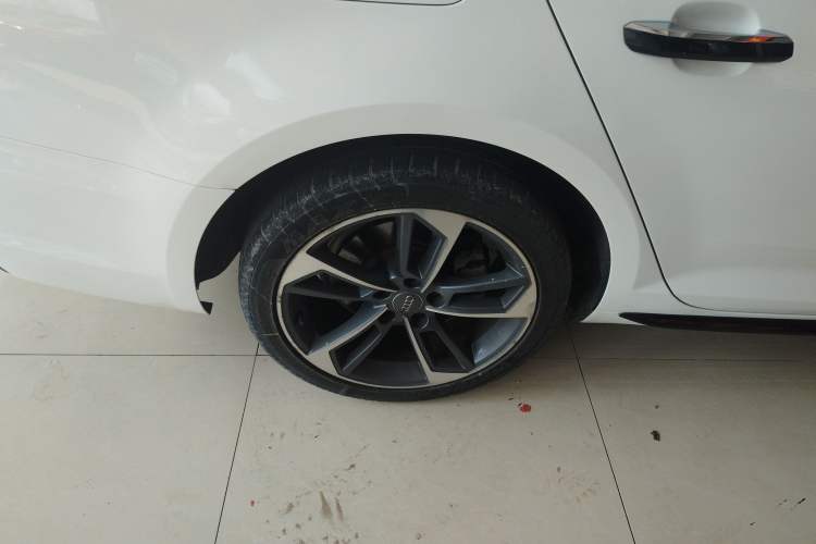 Used Audi A4L 2018 30th Anniversary Edition 40 TFSI Trendy Model
