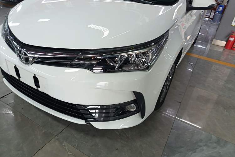 Used Toyota Corolla 2017 Revised Version 1.2T S-CVT GL-i Left Front Headlight
