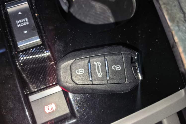 Used Citroen C5 X 2021 1.6T Impressive Edition Vehicle Key