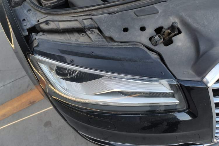 Used Audi A8 2014 A8L 45 TFSI quattro Comfort model
