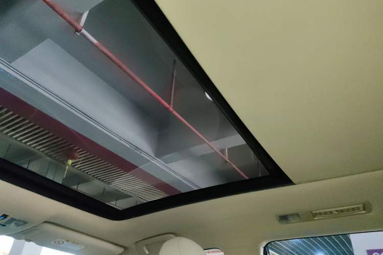 Used Toyota Highlander 2015 2.0T Four-Wheel Drive Luxury Edition 7-Seater
