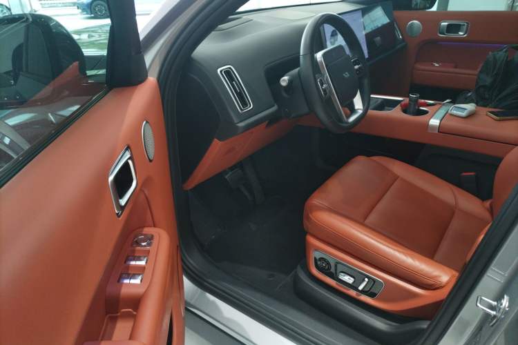 Used Li Auto L8 2023 Air model