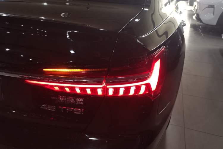 Used Audi A6L 2021 40 TFSI Luxury Dynamic Edition Exterior 3